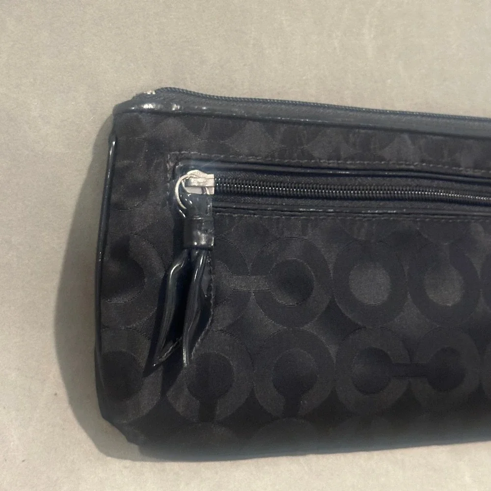 Coach Signature C Monogram Wristlet Black Jacquard Patent Trim Silver Medallion